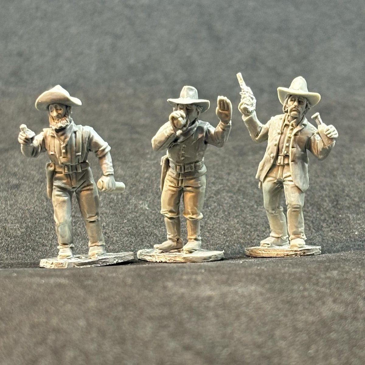 Drunken Cowboys - Civilians - Western - 28mm - BG-AWE096