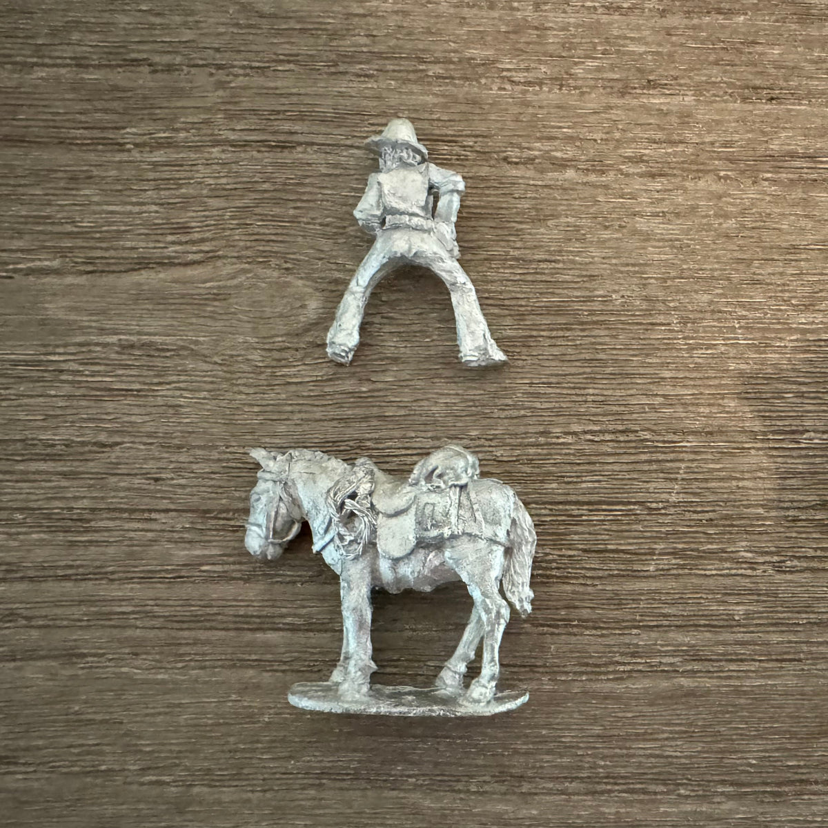 Prospector in shirt on Mule - Western - 28mm - BG-AWE098